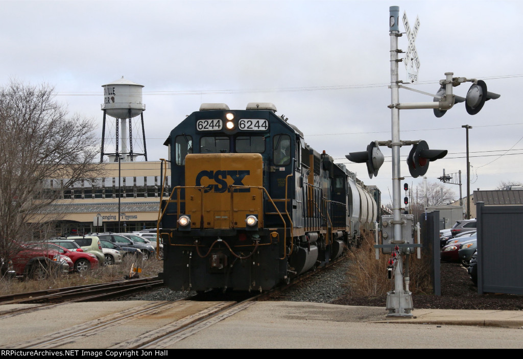 After completing their work at Buzzi, D702 starts west on its return to Holland